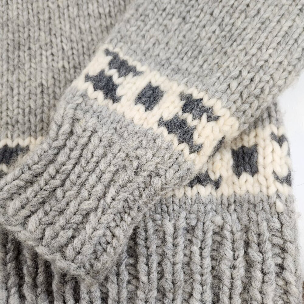 Canadian Hand Knit Cowl Neck Pullover Sweater Unisex Gray Warm Winter Handmade - Picture 3 of 15